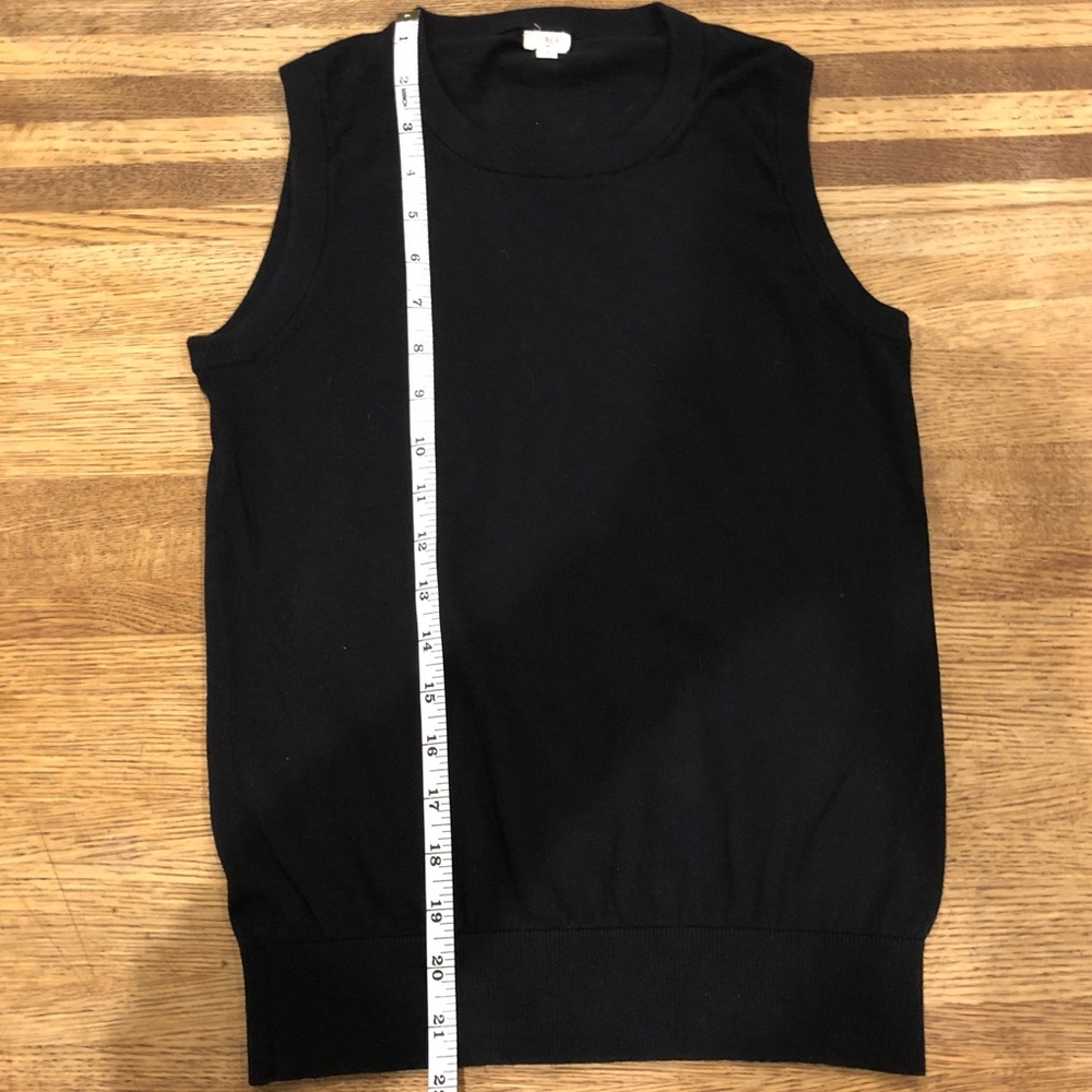 J. Crew sweater vest / Jackie shell black sz XS